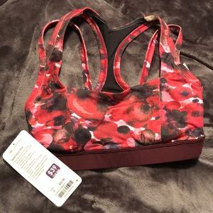 Brand new lululemon 🍋 Splendour bra